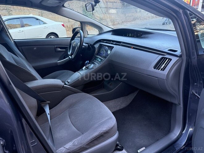 Toyota Prius 2010, 228,000 km - 1.8 л - Bakı