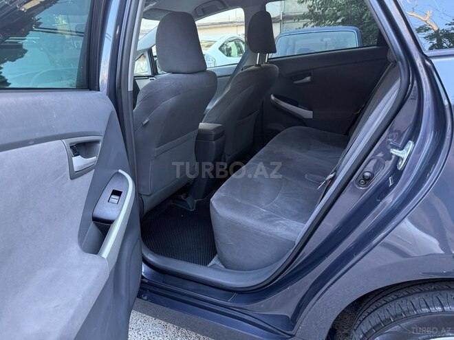Toyota Prius 2010, 228,000 km - 1.8 л - Bakı