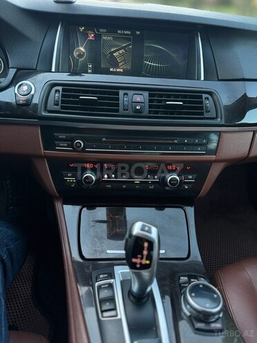 BMW 528 2014, 167,000 km - 2.0 l - Ağcabədi