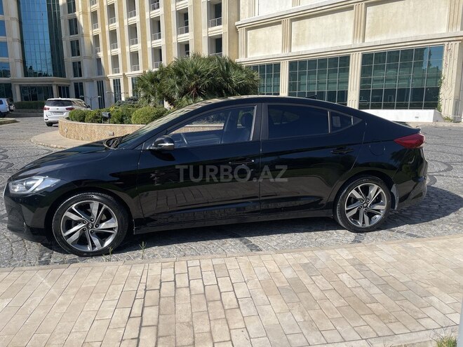 Hyundai Avante 2017, 160,000 km - 1.6 l - Bakı