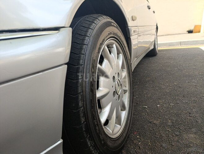 Mercedes C 200 1995, 540,000 km - 2.0 l - Bakı