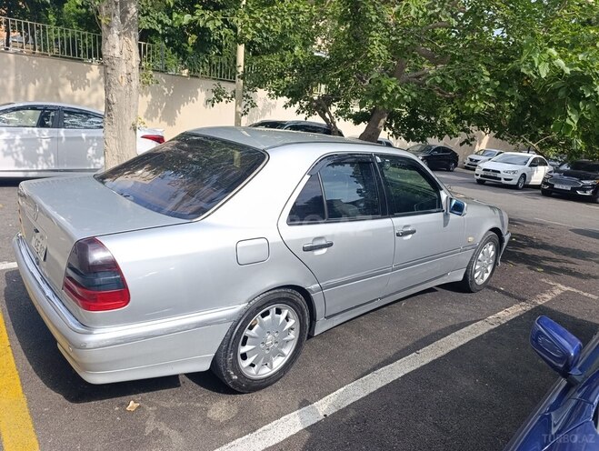 Mercedes C 200 1995, 540,000 km - 2.0 l - Bakı