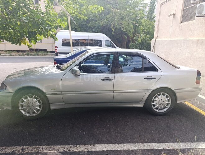 Mercedes C 200 1995, 540,000 km - 2.0 l - Bakı