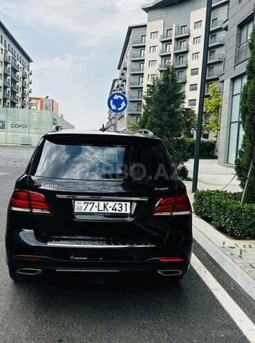 Mercedes GLE 400 4MATIC-5