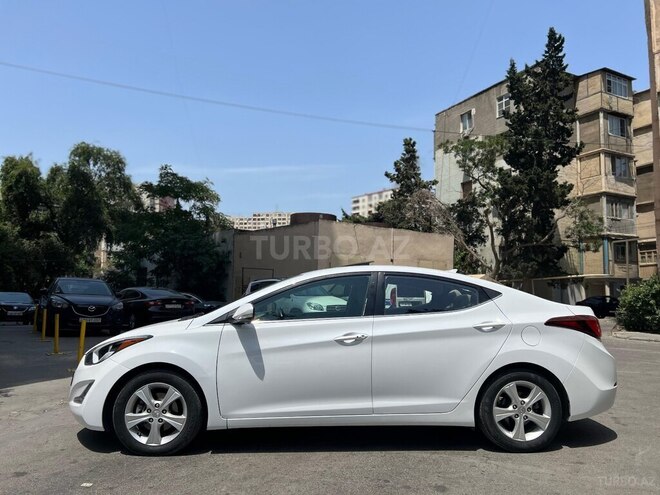 Hyundai Elantra 2015, 165,762 km - 2.0 л - Bakı