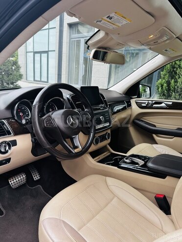 Mercedes GLE 400 4MATIC-7