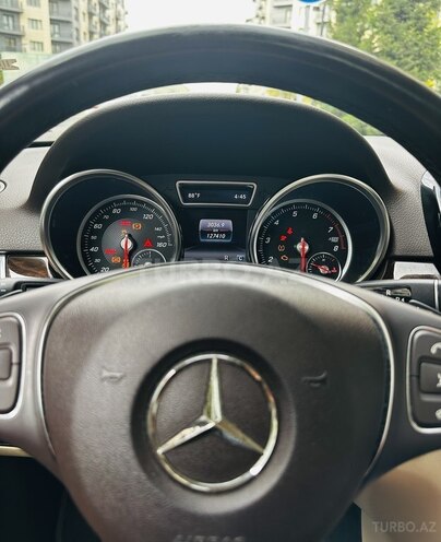 Mercedes GLE 400 4MATIC-9