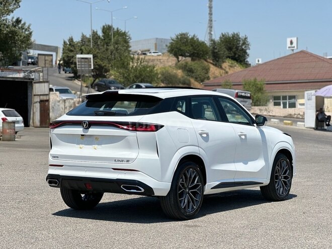 Changan Uni-Z-7