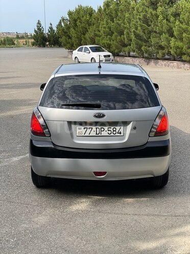 Kia Rio 2008, 260,000 km - 1.4 l - Bakı