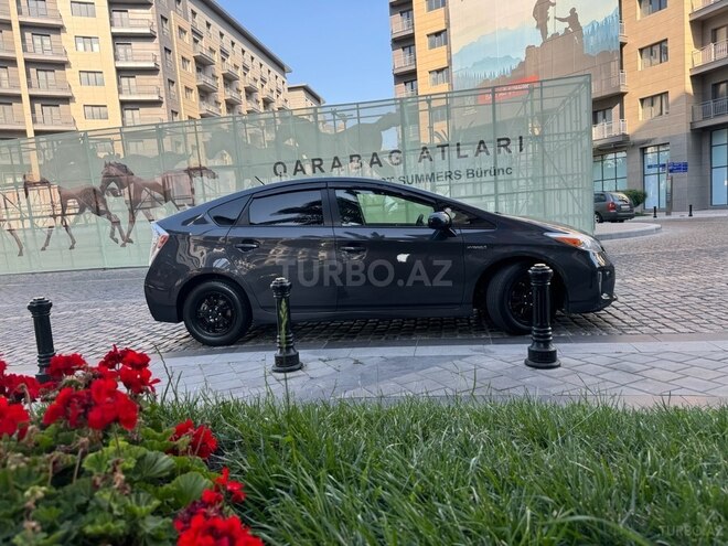 Toyota Prius 2014, 241,402 km - 1.8 l - Bakı