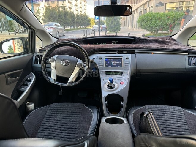 Toyota Prius 2014, 241,402 km - 1.8 l - Bakı