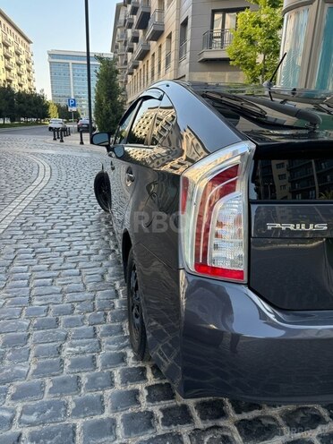 Toyota Prius 2014, 241,402 km - 1.8 l - Bakı