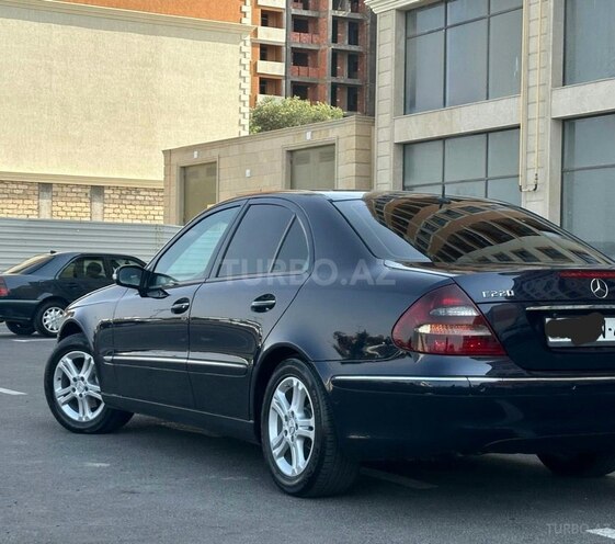 Mercedes E 220 d 2002, 223,220 km - 2.2 л - Sumqayıt