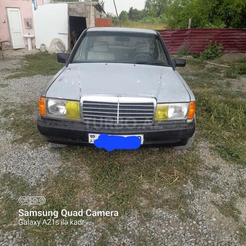 Mercedes 190 1988, 244,330 km - 2.0 л - Bərdə