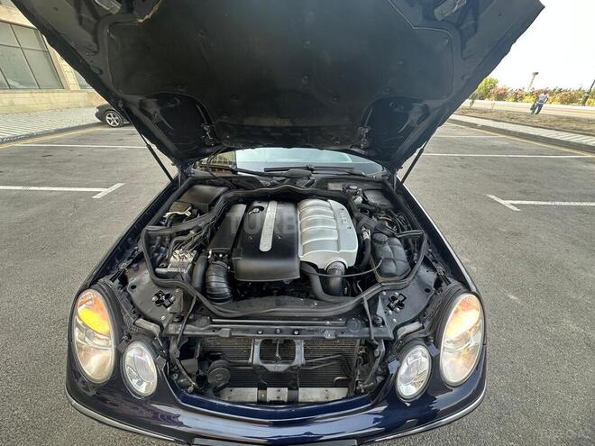 Mercedes E 220 d 2002, 223,220 km - 2.2 л - Sumqayıt
