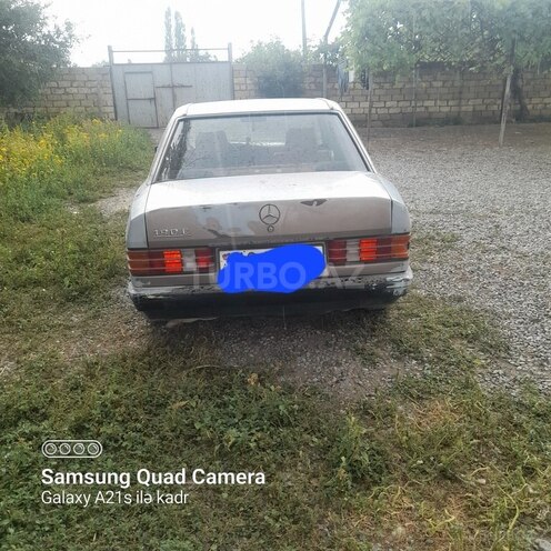 Mercedes 190 1988, 244,330 km - 2.0 л - Bərdə