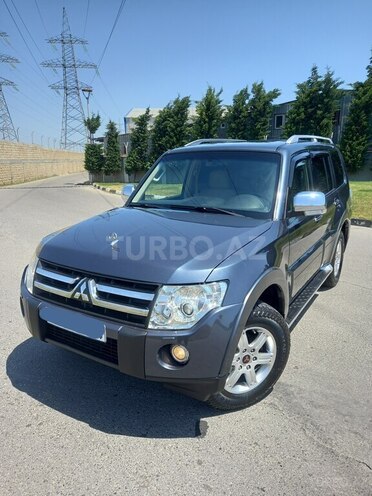 Mitsubishi Pajero 2007, 177,000 km - 3.0 l - Bakı