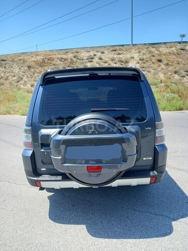 Mitsubishi Pajero 2007, 177,000 km - 3.0 l - Bakı