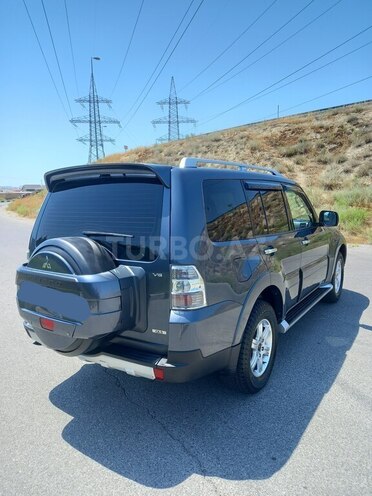 Mitsubishi Pajero 2007, 177,000 km - 3.0 l - Bakı
