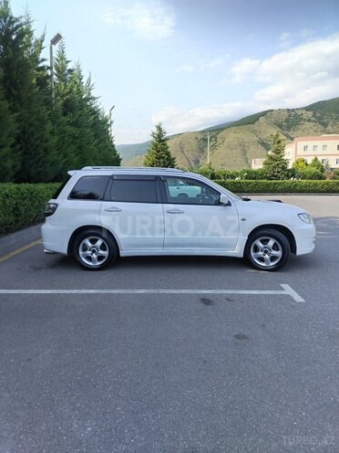 Mitsubishi Airtrek 2004, 227,421 km - 2.0 l - Şəki