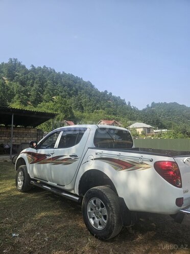 Mitsubishi L200 2008, 291,233 km - 2.5 л - Lənkəran