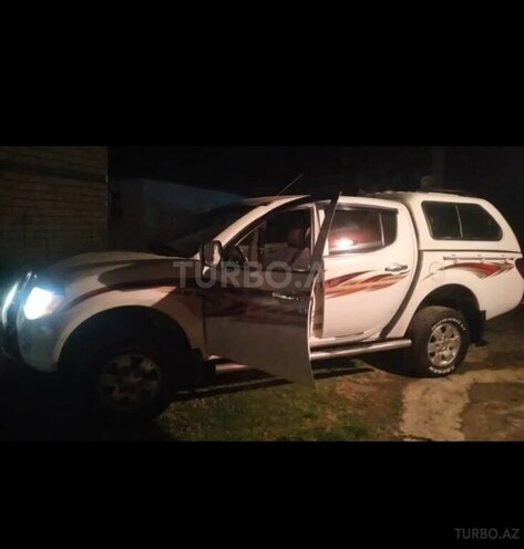 Mitsubishi L200 2008, 291,233 km - 2.5 л - Lənkəran