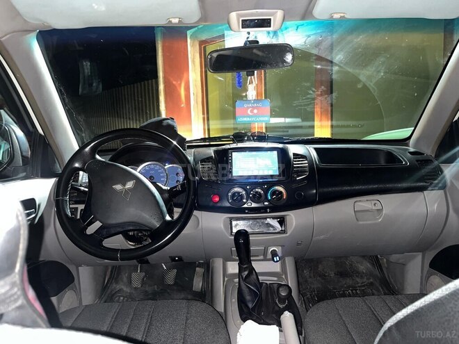 Mitsubishi L200 2008, 291,233 km - 2.5 л - Lənkəran