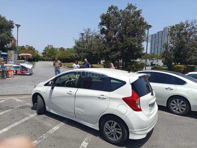 Nissan Note 2012, 141,000 km - 1.2 l - Bakı
