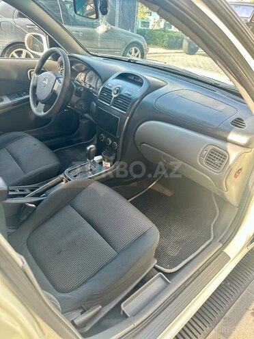 Nissan Sunny 2010, 324,649 km - 1.6 l - Bakı