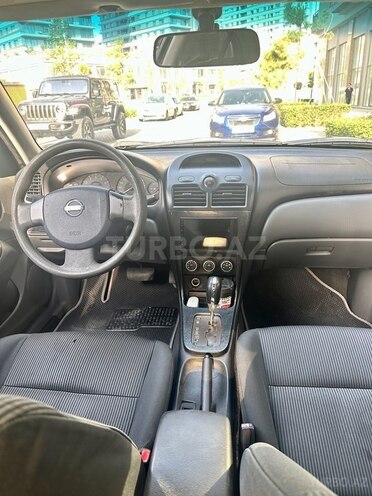 Nissan Sunny 2010, 324,649 km - 1.6 l - Bakı