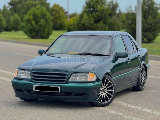 Mercedes C 200 1997, 270,000 km - 2.0 л - Bakı