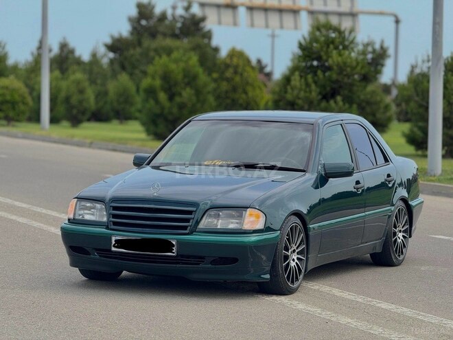 Mercedes C 200 1997, 270,000 km - 2.0 л - Bakı