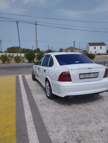 Opel Vectra 2001, 396,870 km - 1.8 л - Bakı