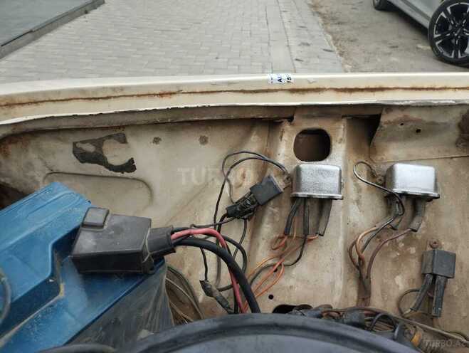 LADA (VAZ) 2106 1988, 69,852 km - 1.6 l - Salyan
