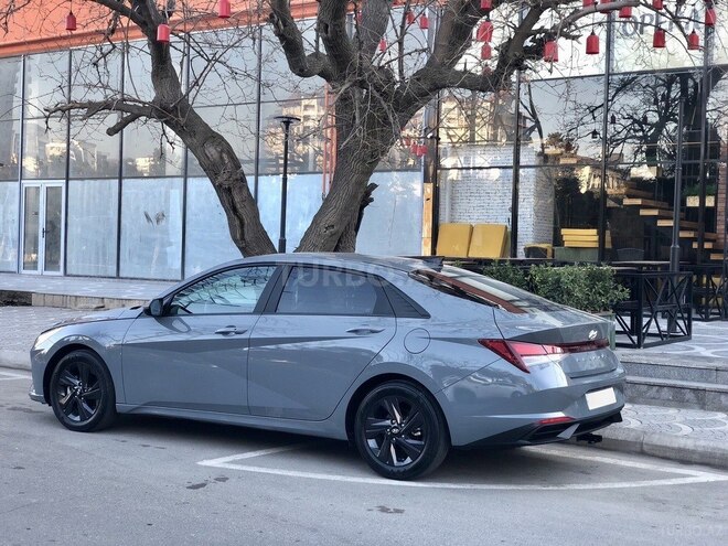 Hyundai Elantra 2021, 70,000 km - 2.0 l - Bakı