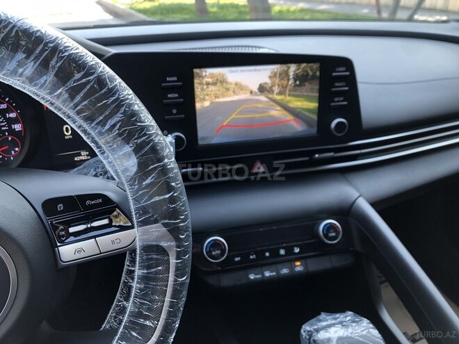Hyundai Elantra 2021, 70,000 km - 2.0 l - Bakı