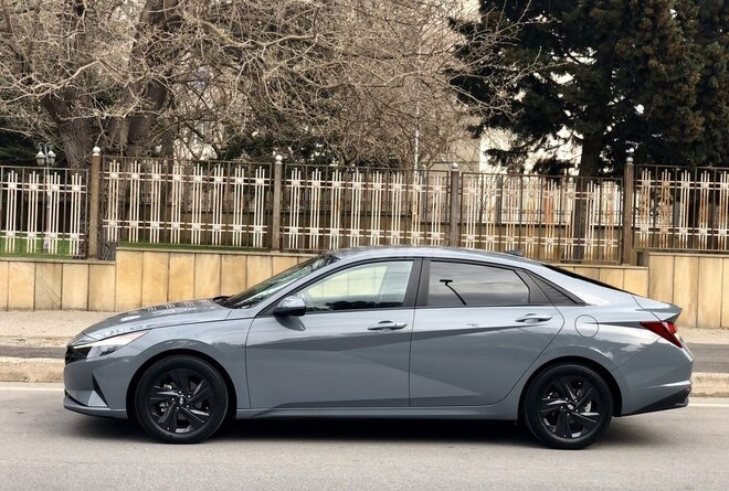 Hyundai Elantra 2021, 70,000 km - 2.0 l - Bakı