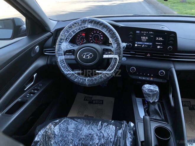 Hyundai Elantra 2021, 70,000 km - 2.0 l - Bakı