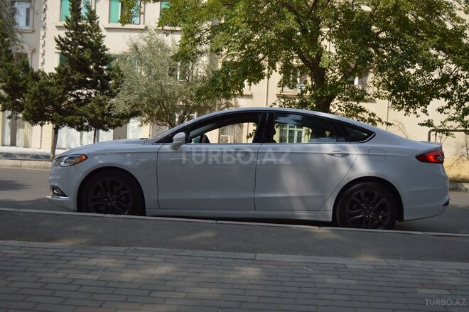 Ford Fusion (North America)-6