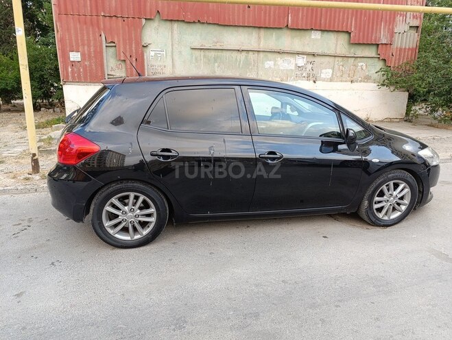 Toyota Auris 2009, 225,000 km - 1.4 л - Bakı