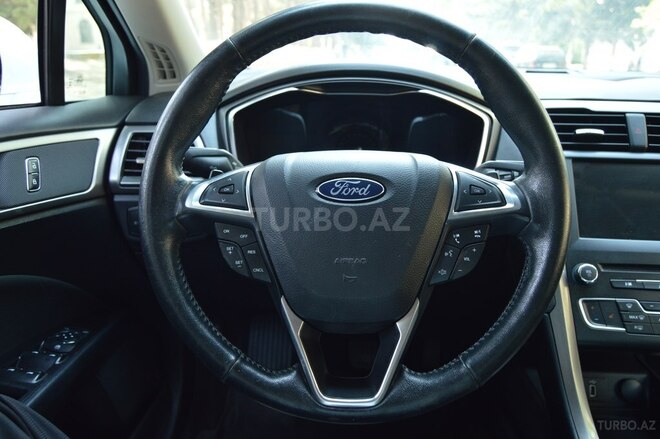 Ford Fusion (North America)-13