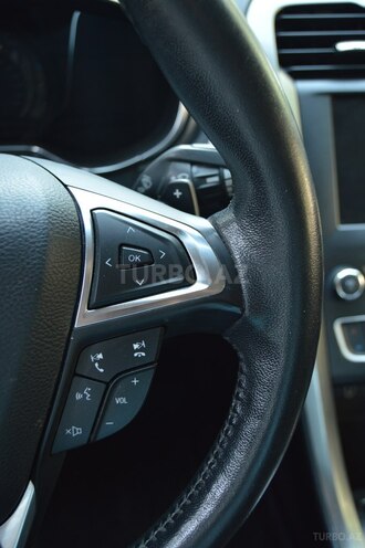 Ford Fusion (North America)-15