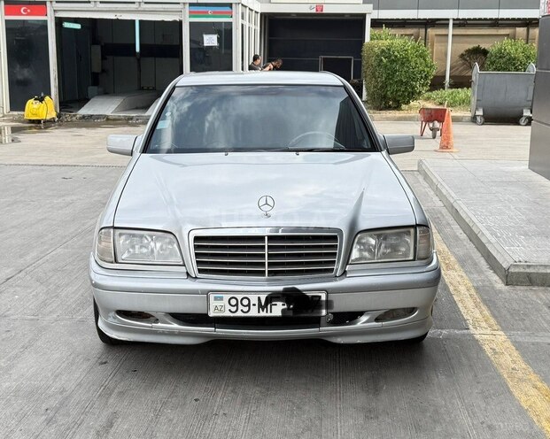 Mercedes C 220 d 1999, 556,977 km - 2.2 л - Bakı