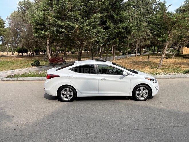 Hyundai Elantra 2015, 71,812 km - 1.8 l - Bakı