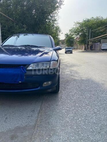 Opel Vectra 1996, 300,000 km - 2.0 l - Bakı