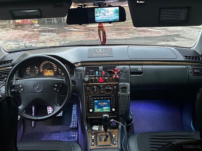 Mercedes E 320 2000, 420,000 km - 3.2 l - Bakı