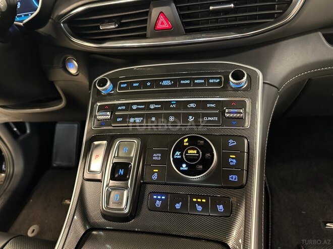 Hyundai Santa Fe-16