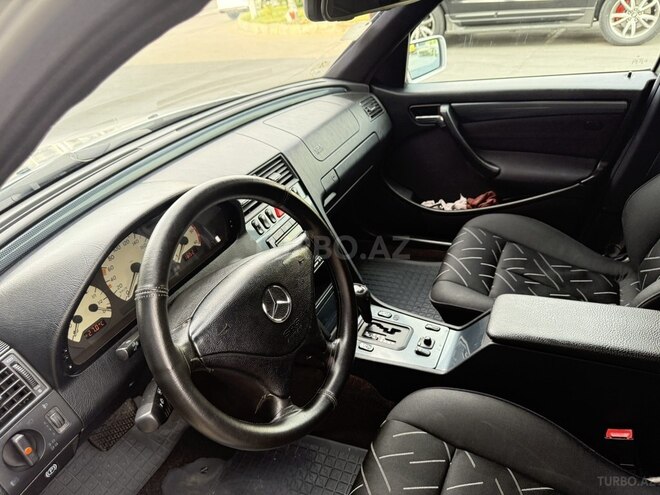 Mercedes C 220 d 1999, 556,977 km - 2.2 л - Bakı