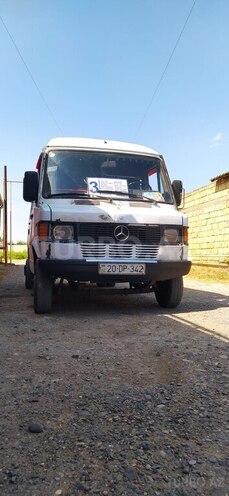 Mercedes 410 D 1990, 135,421 km - 2.9 л - Şirvan