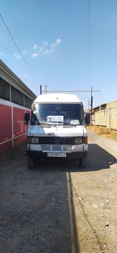 Mercedes 410 D 1990, 135,421 km - 2.9 л - Şirvan